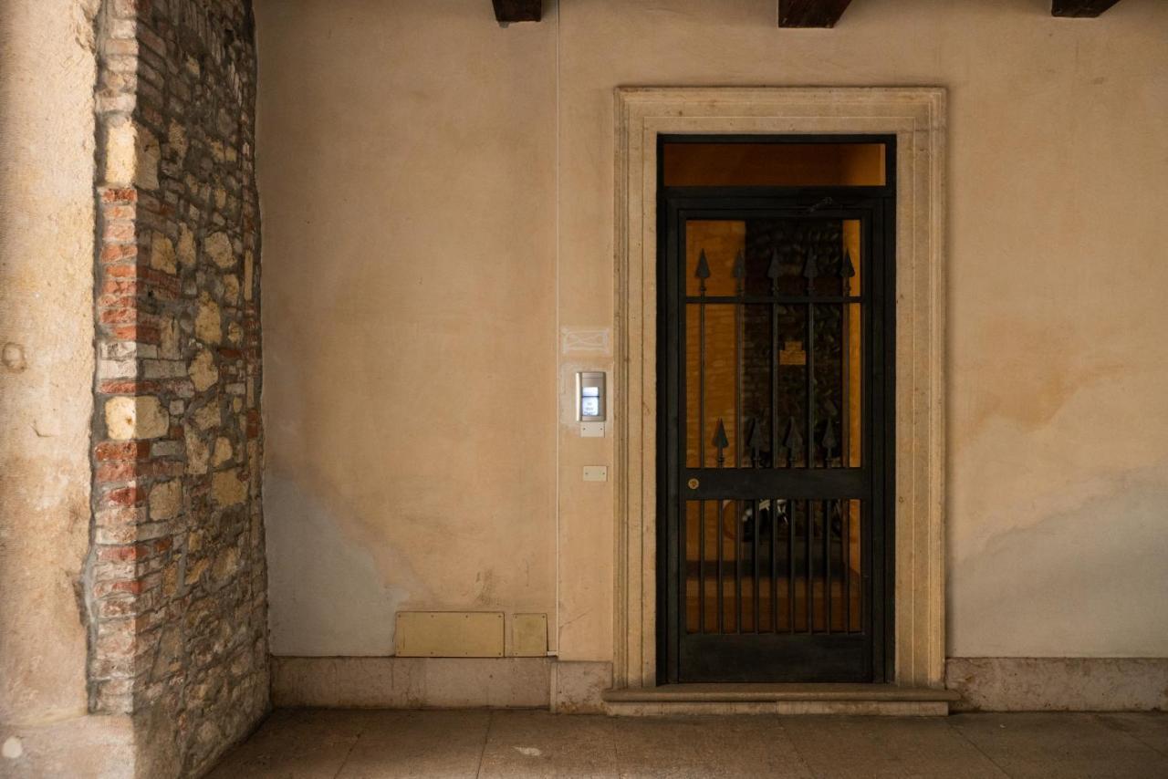 Magnifiche Residenze San Fermo - Domus Verona, Verona